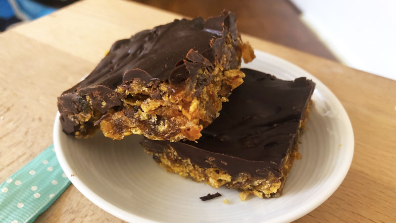 Boy Bakes Treats - Date and Ginger Slice